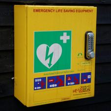 Picture shows the defibrillator with keypad on the front